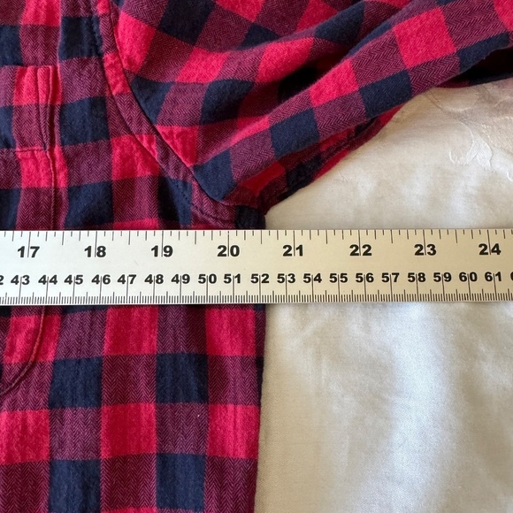 Banana Republic Men's Red/Black Check Untucked Slim Fit Button Up‎ Shirt Medium - Picture 10 of 13
